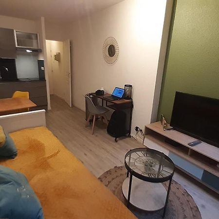 Studio 202 Au 15 Rue Battant A Безансон Екстер'єр фото